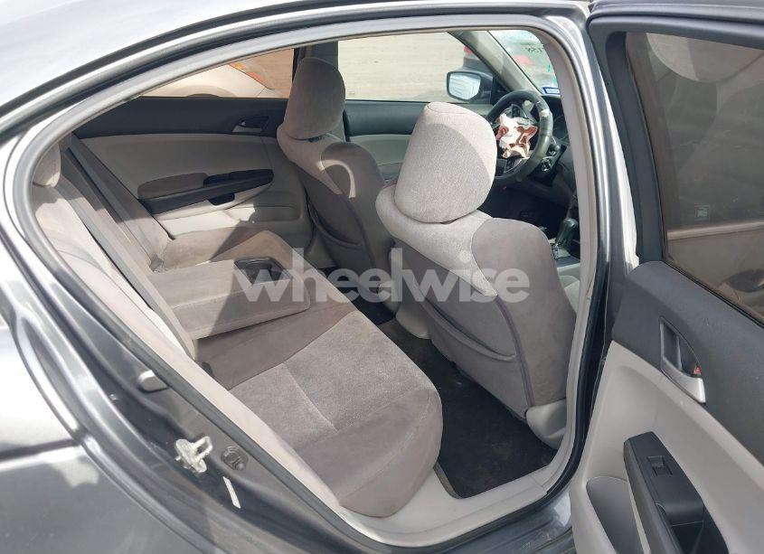 Photo 8 of 2009 Honda Accord 2.4 LX (VIN 1HGCP26389A062115)