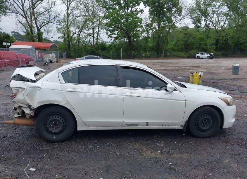 Photo 13 of 2009 Honda Accord 2.4 LX (VIN 1HGCP26389A069484)