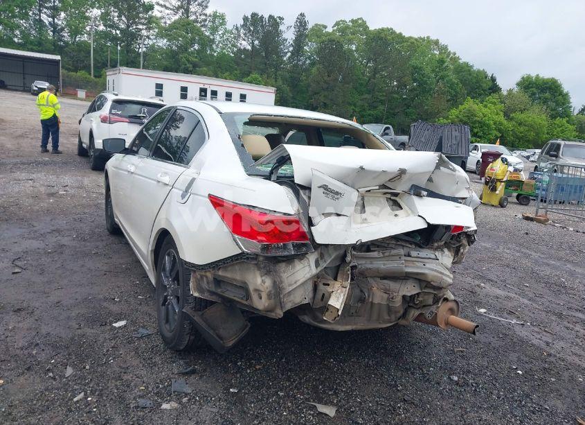 Photo 6 of 2009 Honda Accord 2.4 LX (VIN 1HGCP26389A069484)