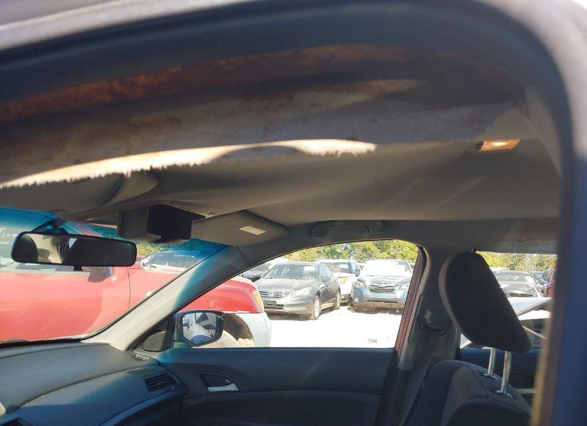 Photo 21 of 2009 Honda Accord 2.4 LX (VIN 1HGCP26389A093851)