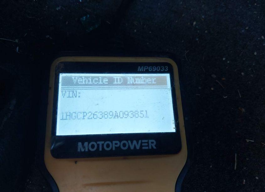 Photo 9 of 2009 Honda Accord 2.4 LX (VIN 1HGCP26389A093851)