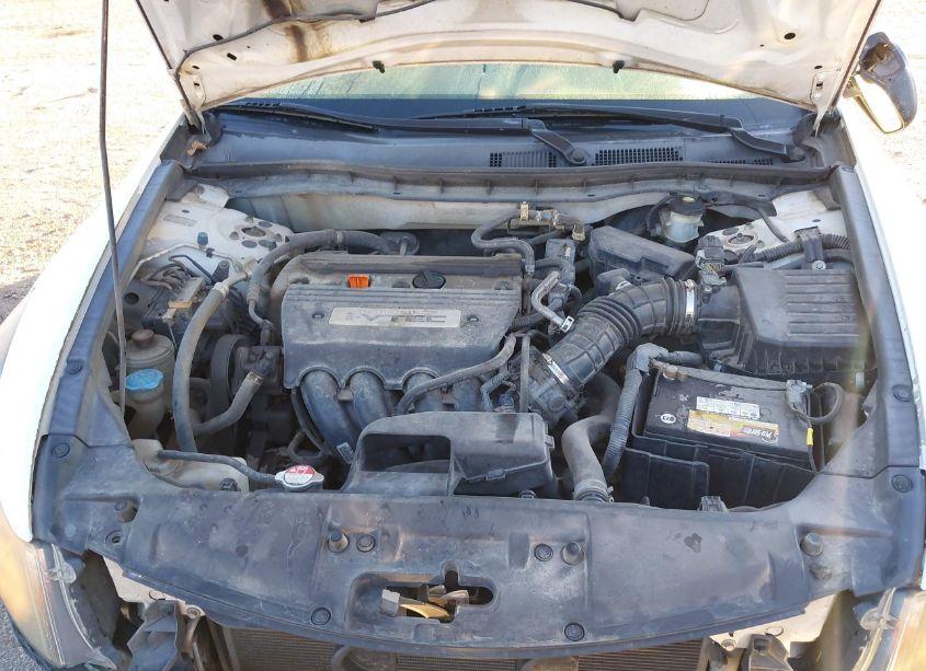 Photo 10 of 2009 Honda Accord 2.4 LX (VIN 1HGCP26389A148900)