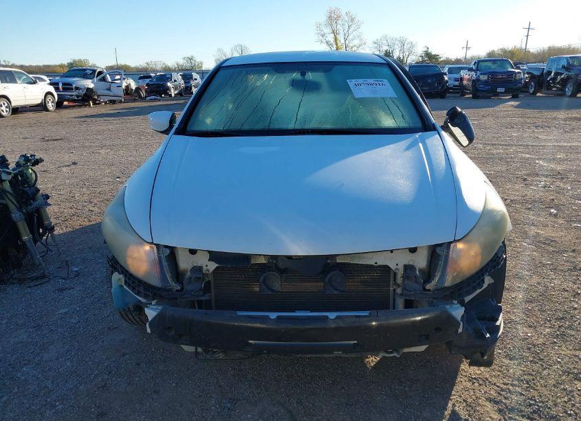 Photo 13 of 2009 Honda Accord 2.4 LX (VIN 1HGCP26389A148900)