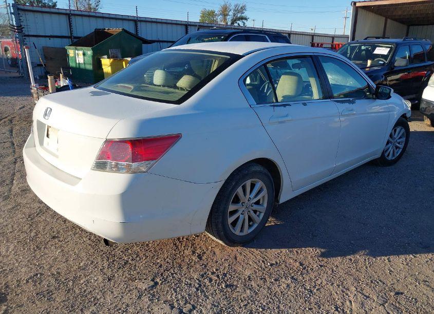 Photo 4 of 2009 Honda Accord 2.4 LX (VIN 1HGCP26389A148900)
