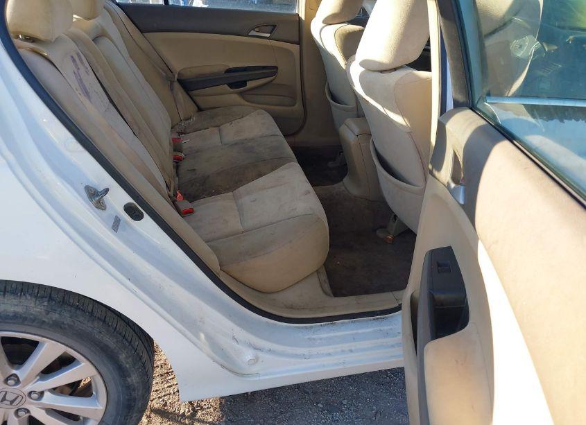 Photo 8 of 2009 Honda Accord 2.4 LX (VIN 1HGCP26389A148900)