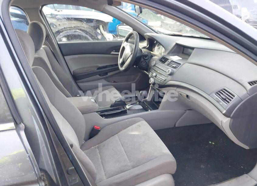 Photo 5 of 2009 Honda Accord 2.4 LX (VIN 1HGCP26389A169066)