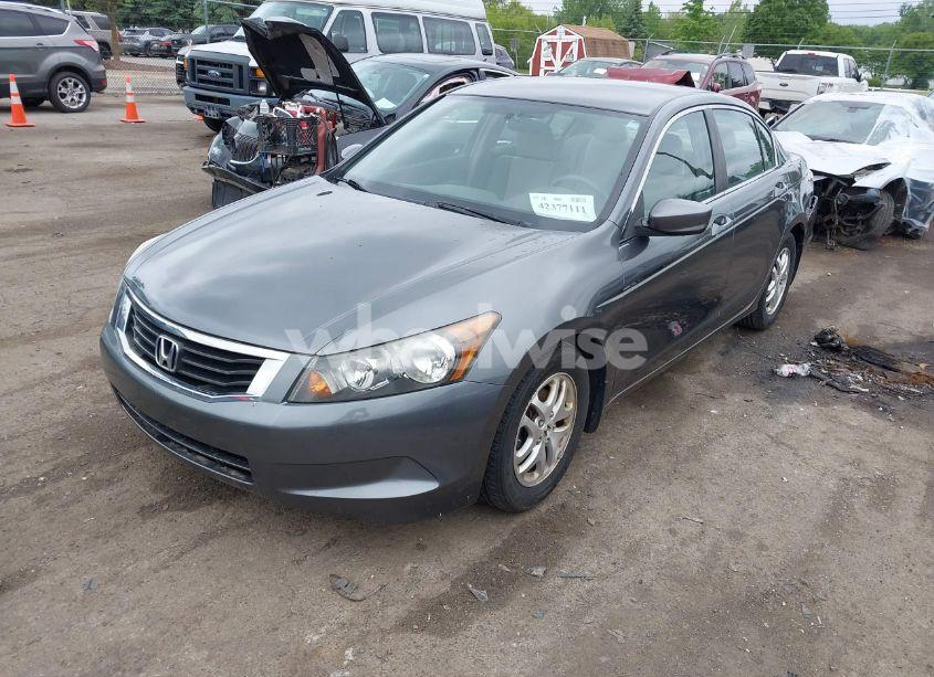 Photo 2 of 2008 Honda Accord 2.4 LX (VIN 1HGCP26398A019174)