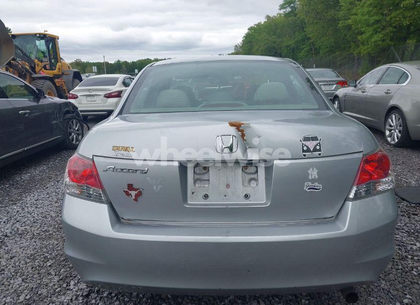 Photo 16 of 2008 Honda Accord 2.4 LX (VIN 1HGCP26398A082999)