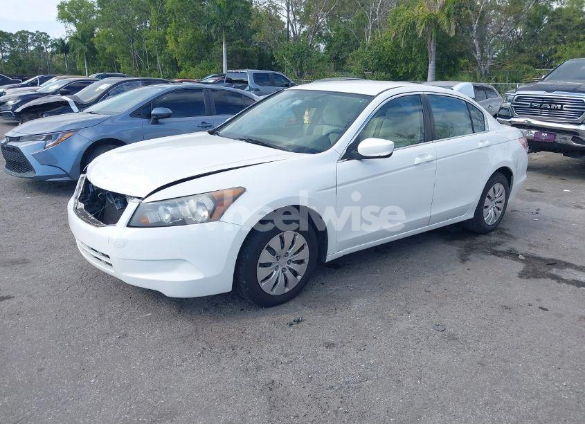 Photo 2 of 2008 Honda Accord 2.4 LX (VIN 1HGCP26398A149763)