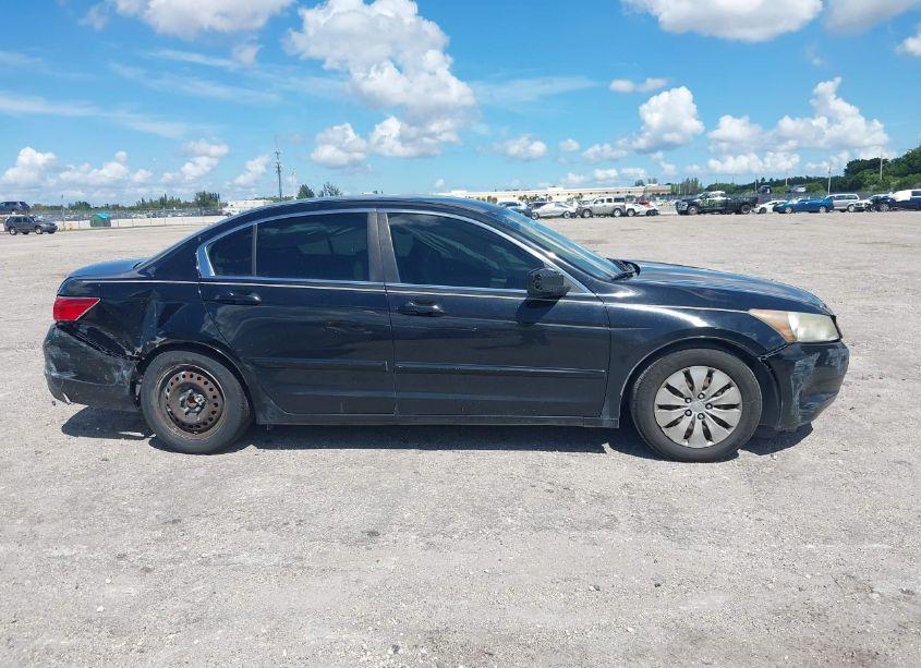 Photo 13 of 2009 Honda Accord 2.4 LX (VIN 1HGCP26399A039068)