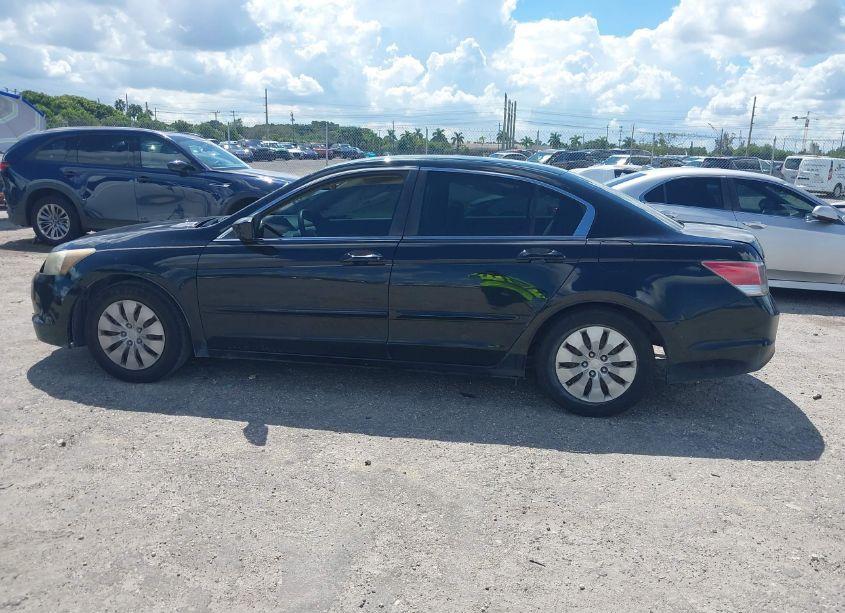 Photo 14 of 2009 Honda Accord 2.4 LX (VIN 1HGCP26399A039068)