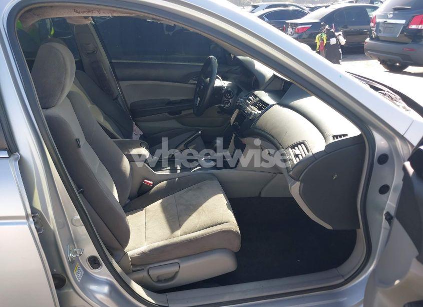 Photo 5 of 2009 Honda Accord 2.4 LX (VIN 1HGCP26399A044979)