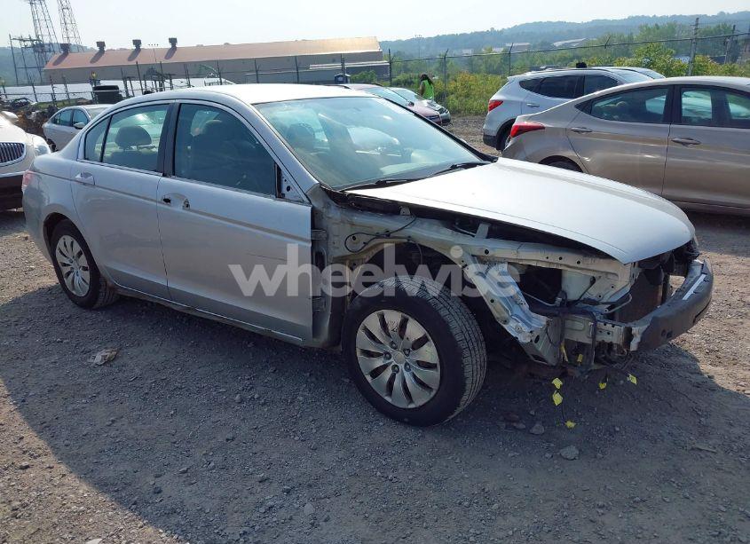 2009 Honda Accord LX (VIN 1HGCP26399A071552) main photo