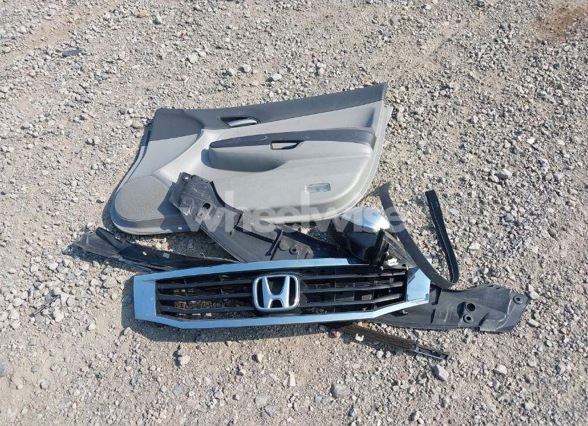 Photo 12 of 2009 Honda Accord LX (VIN 1HGCP26399A071552)