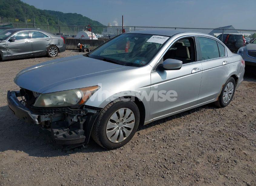 Photo 2 of 2009 Honda Accord LX (VIN 1HGCP26399A071552)