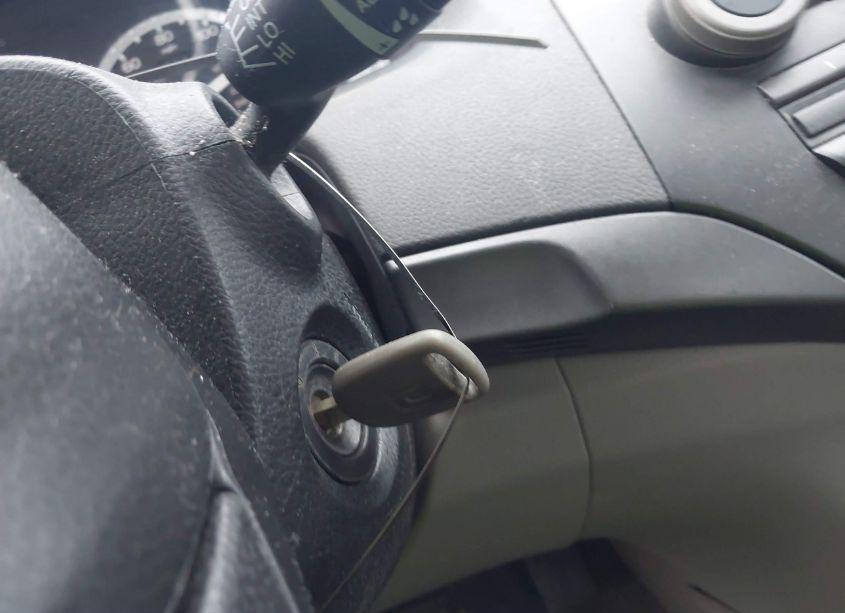 Photo 11 of 2009 Honda Accord 2.4 LX (VIN 1HGCP26399A097942)