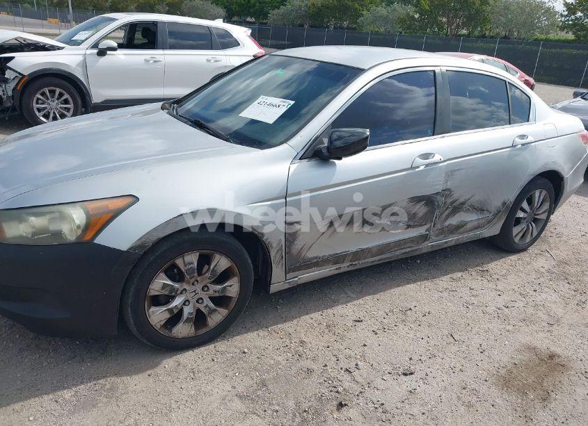 Photo 12 of 2009 Honda Accord 2.4 LX (VIN 1HGCP26399A142636)