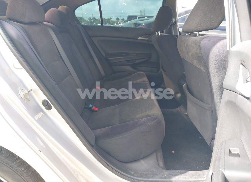 Photo 8 of 2009 Honda Accord 2.4 LX (VIN 1HGCP26399A142636)