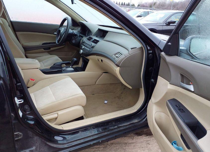 Photo 5 of 2009 Honda Accord 2.4 LX (VIN 1HGCP26399A173031)