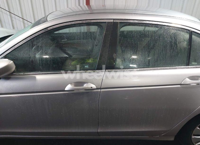 Photo 14 of 2008 Honda Accord 2.4 LX (VIN 1HGCP263X8A016218)