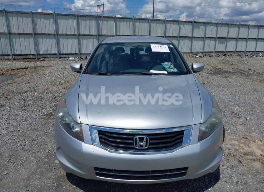 Photo 12 of 2008 Honda Accord 2.4 LX (VIN 1HGCP263X8A137931)
