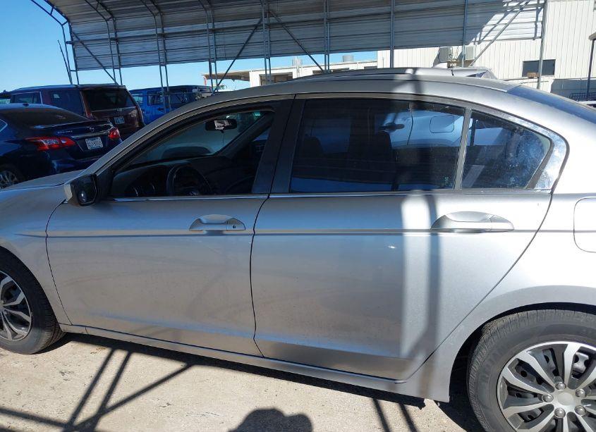 Photo 14 of 2009 Honda Accord 2.4 LX (VIN 1HGCP263X9A011098)