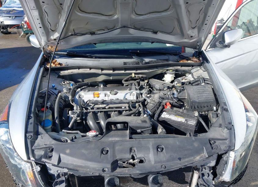 Photo 10 of 2009 Honda Accord 2.4 LX (VIN 1HGCP263X9A018827)