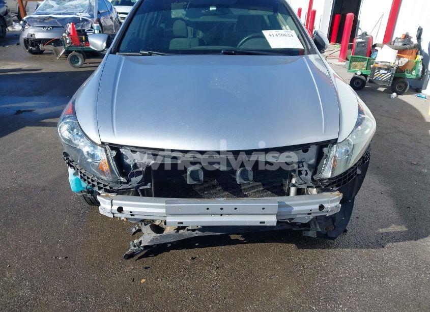 Photo 18 of 2009 Honda Accord 2.4 LX (VIN 1HGCP263X9A018827)