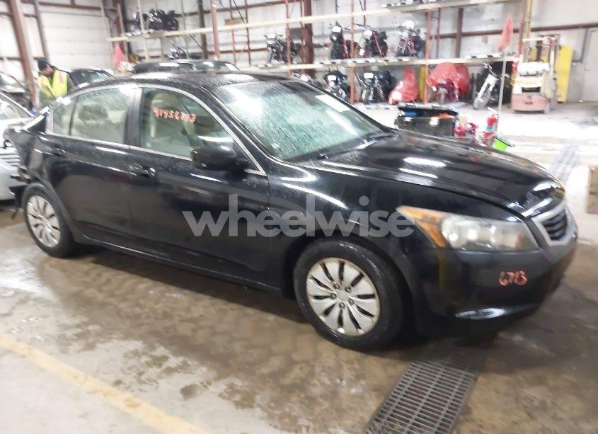 2009 Honda Accord 2.4 LX (VIN 1HGCP263X9A019346) main photo