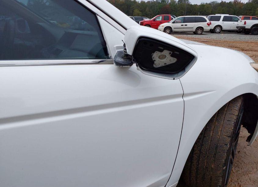 Photo 12 of 2009 Honda Accord LX (VIN 1HGCP263X9A029858)