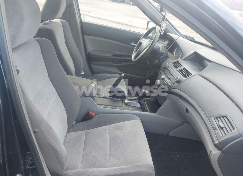 Photo 5 of 2009 Honda Accord 2.4 LX (VIN 1HGCP263X9A031898)