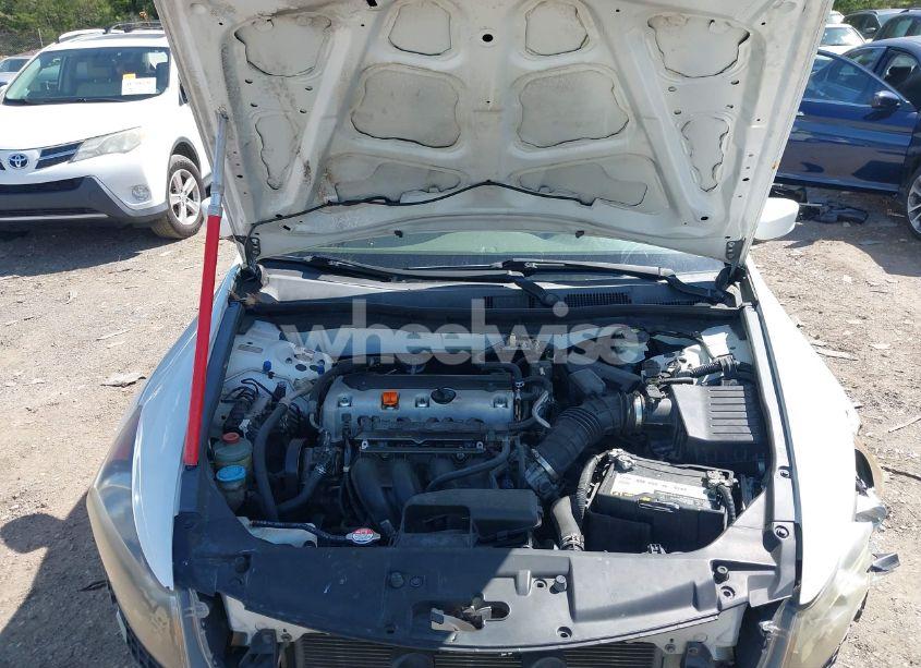 Photo 10 of 2009 Honda Accord 2.4 LX (VIN 1HGCP263X9A047194)