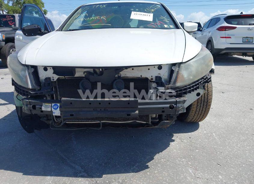 Photo 13 of 2009 Honda Accord 2.4 LX (VIN 1HGCP263X9A066277)