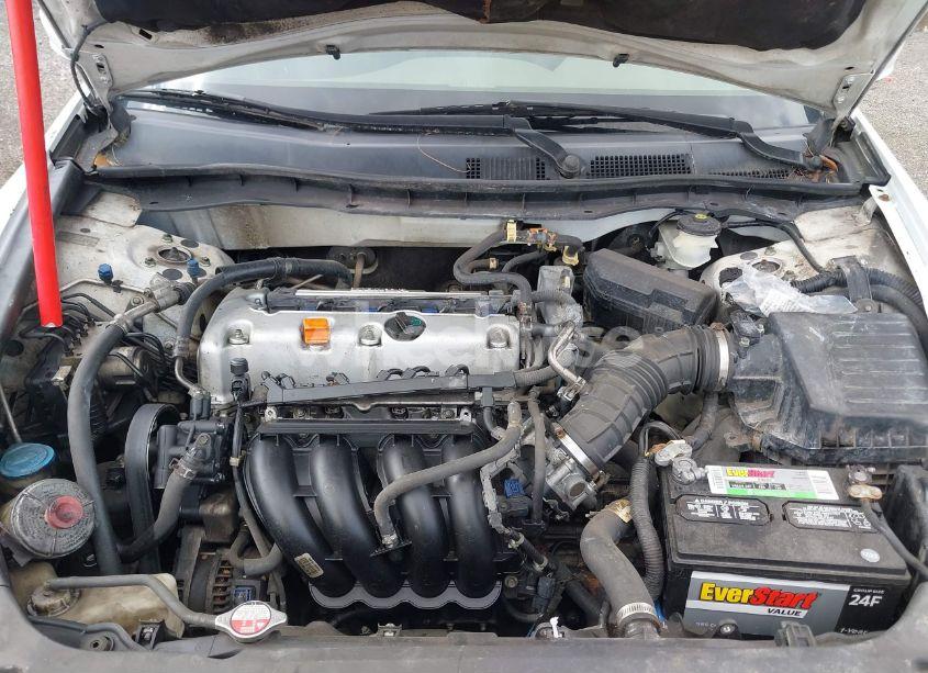 Photo 10 of 2009 Honda Accord 2.4 LX (VIN 1HGCP263X9A084424)