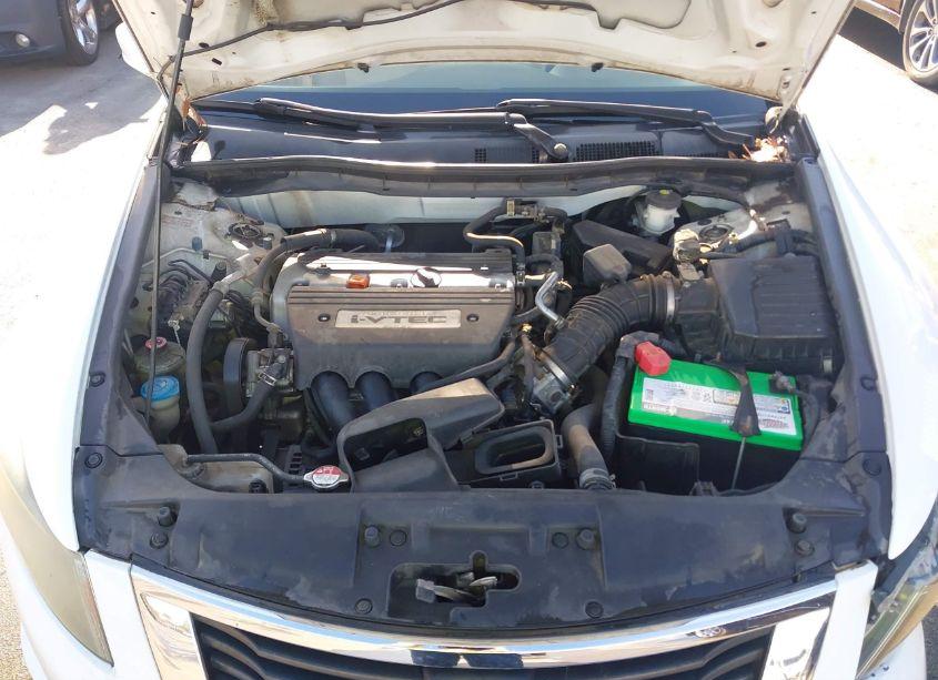 Photo 10 of 2009 Honda Accord 2.4 LX (VIN 1HGCP263X9A095276)