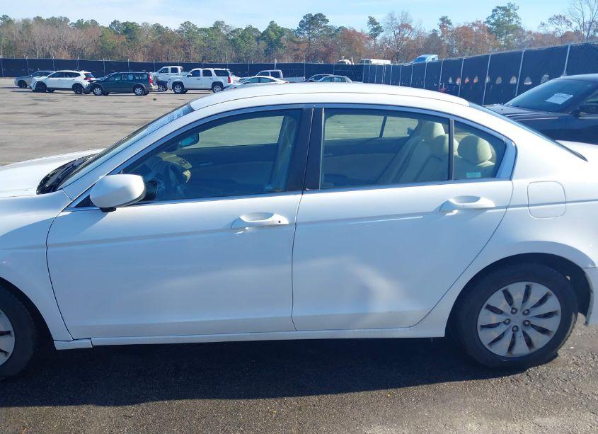 Photo 14 of 2009 Honda Accord 2.4 LX (VIN 1HGCP263X9A095276)