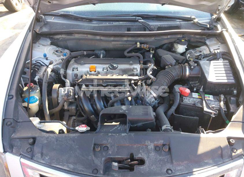 Photo 10 of 2009 Honda Accord 2.4 LX (VIN 1HGCP263X9A099585)