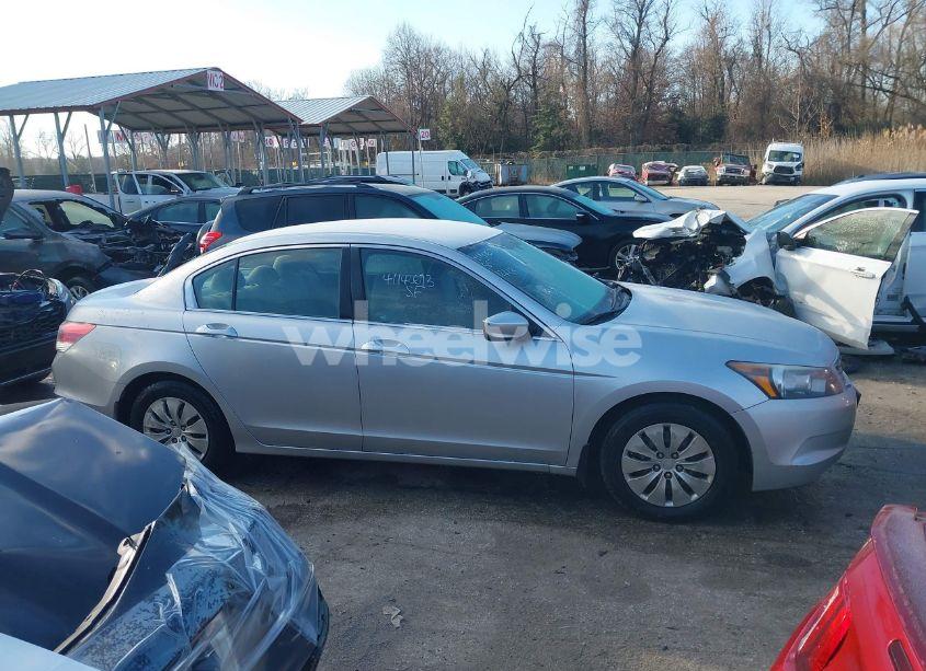 Photo 13 of 2009 Honda Accord 2.4 LX (VIN 1HGCP263X9A099585)