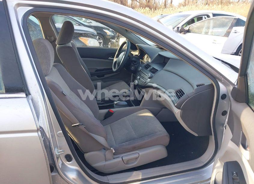 Photo 5 of 2009 Honda Accord 2.4 LX (VIN 1HGCP263X9A099585)