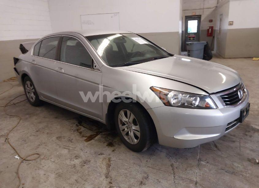 2008 Honda Accord 2.4 LX-P (VIN 1HGCP26408A039323) main photo