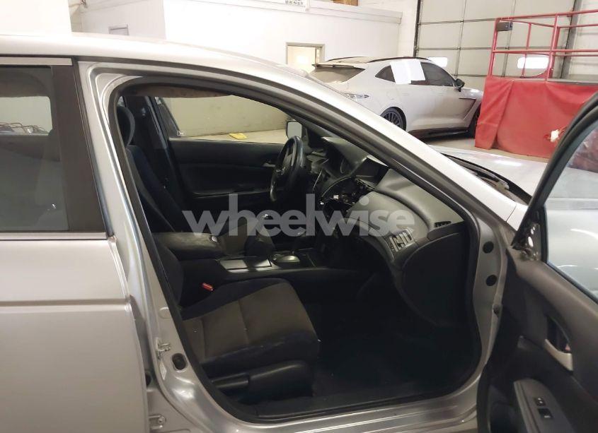 Photo 5 of 2008 Honda Accord 2.4 LX-P (VIN 1HGCP26408A039323)