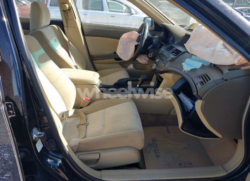 Photo 5 of 2008 Honda Accord 2.4 LX-P (VIN 1HGCP26408A077800)