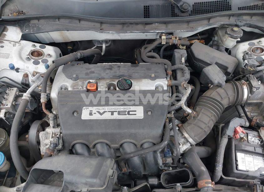 Photo 10 of 2009 Honda Accord 2.4 LX-P (VIN 1HGCP26409A065101)