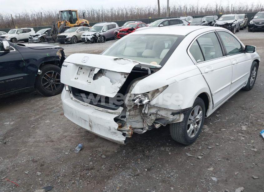 Photo 17 of 2009 Honda Accord 2.4 LX-P (VIN 1HGCP26409A065101)