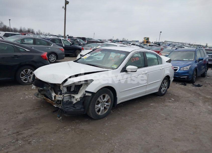 Photo 2 of 2009 Honda Accord 2.4 LX-P (VIN 1HGCP26409A065101)