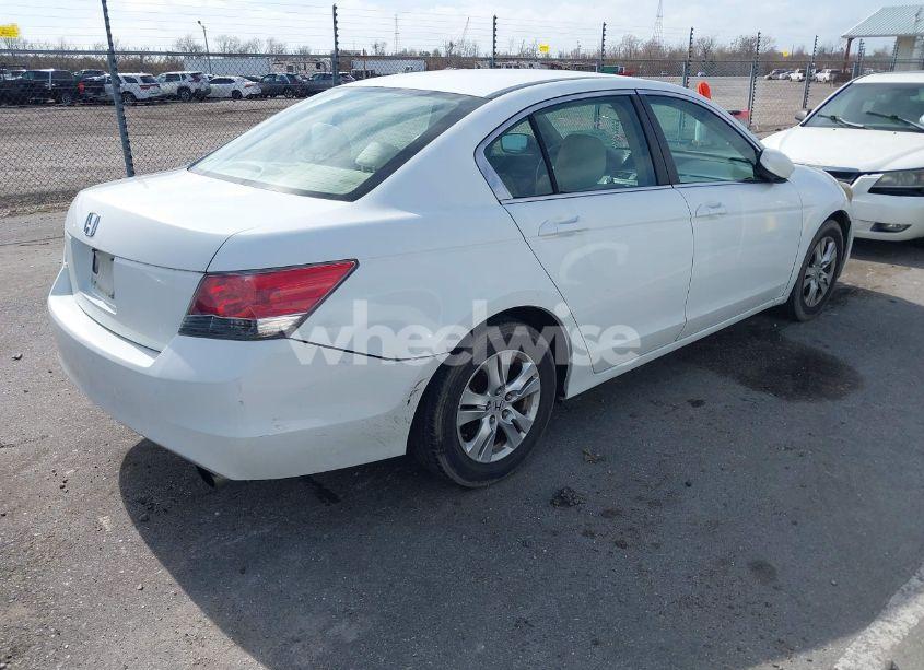 Photo 4 of 2009 Honda Accord 2.4 LX-P (VIN 1HGCP26409A168051)