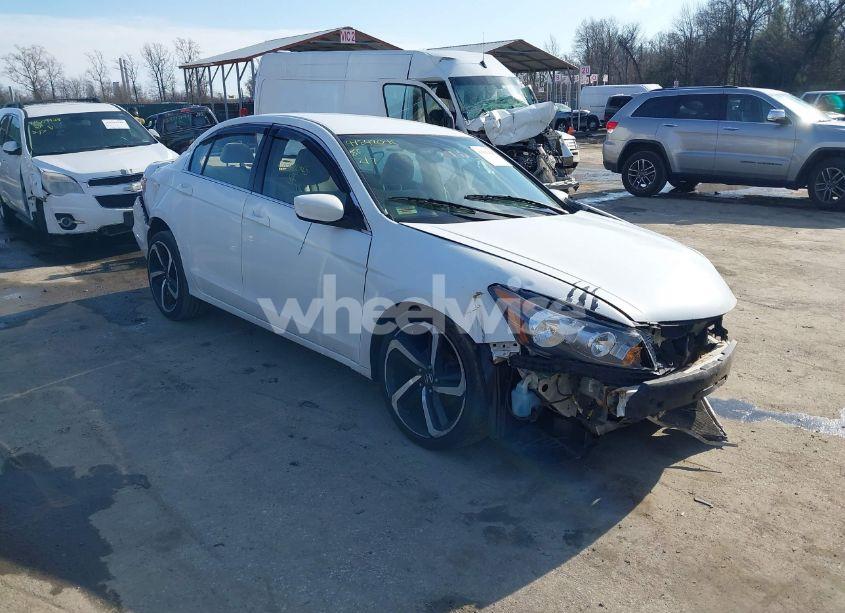 2009 Honda Accord 2.4 LX-P (VIN 1HGCP26409A180121) main photo