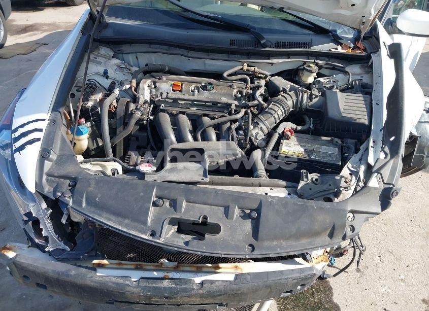 Photo 10 of 2009 Honda Accord 2.4 LX-P (VIN 1HGCP26409A180121)