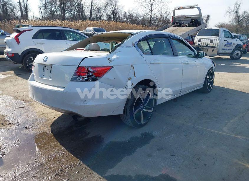 Photo 4 of 2009 Honda Accord 2.4 LX-P (VIN 1HGCP26409A180121)