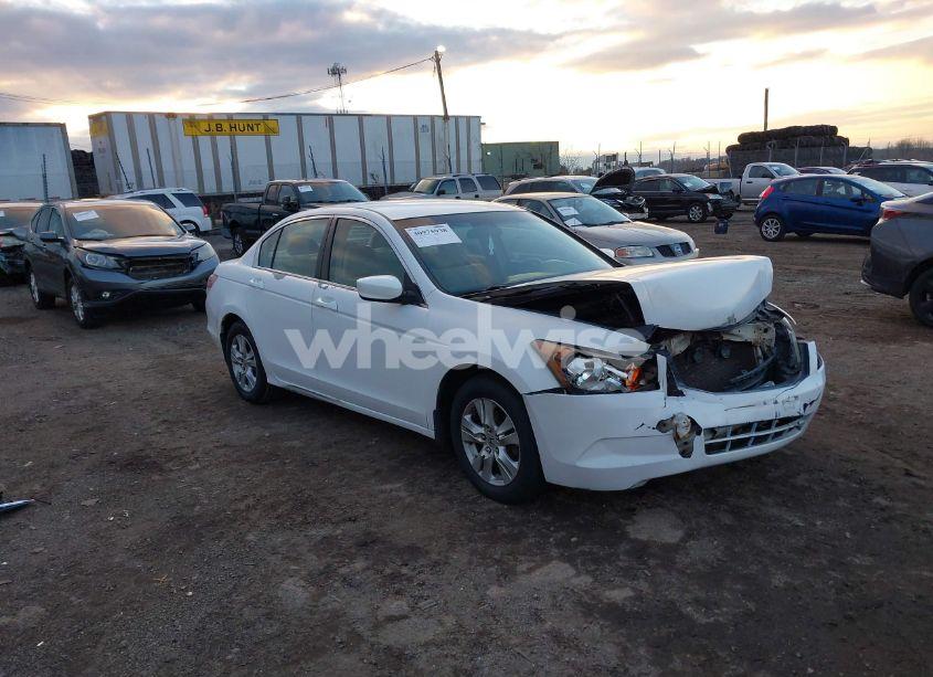 2009 Honda Accord 2.4 LX-P (VIN 1HGCP26409A190907) main photo